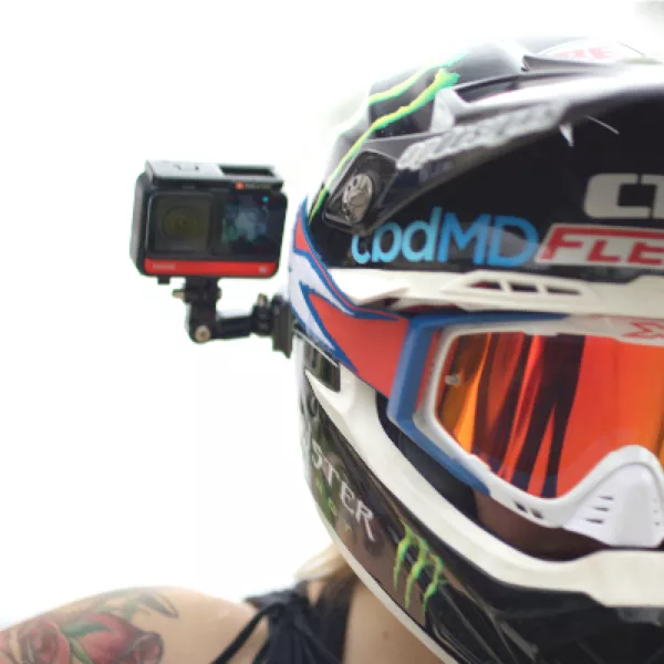 ჩაფხუტის სამაგრი კომპლექტი Insta360 Helmet Mount Bundle - შავი
