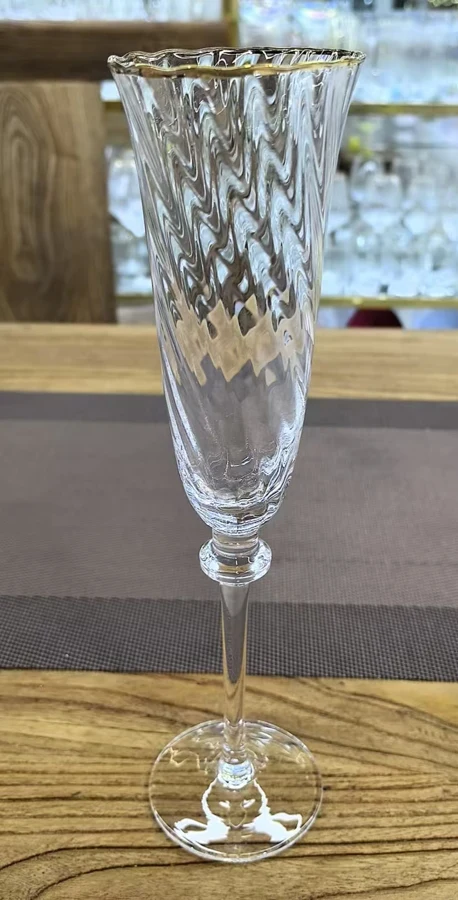 შამპანურის ჭიქა 66245-16